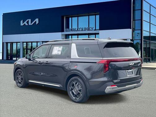2026 Kia Carnival SX