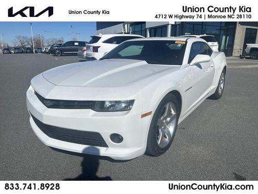 Summit White 2015 Chevrolet Camaro 1LT