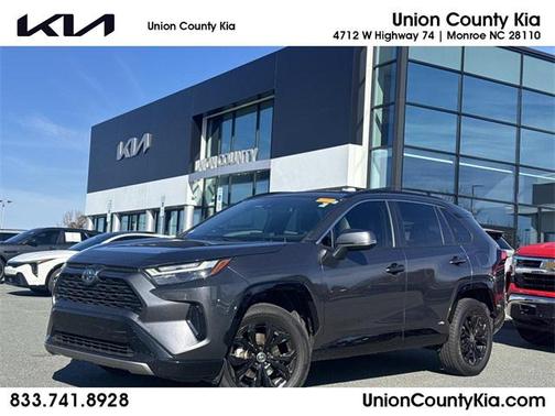 2023 Toyota RAV4 Hybrid SE