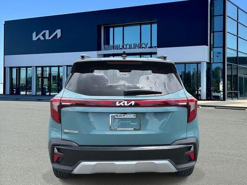 Pluton Blue/Black Roof 2026 Kia Seltos S