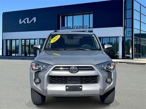 2022 Toyota 4Runner SR5