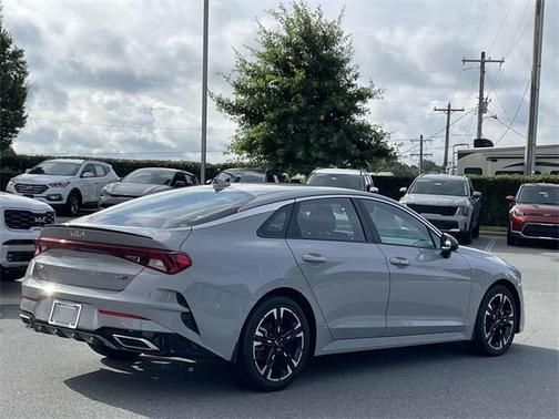 2022 Kia K5 GT-Line