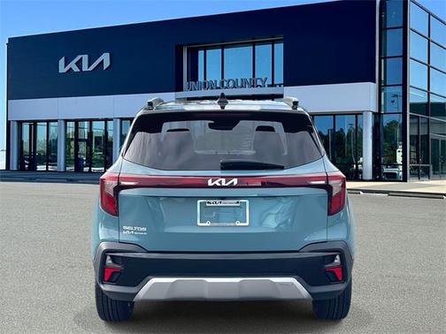 2024 Kia Seltos S
