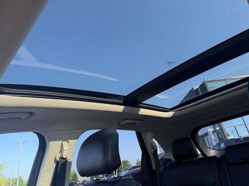 Ruby Red Metallic Tinted Clearcoat 2018 Ford Edge SEL