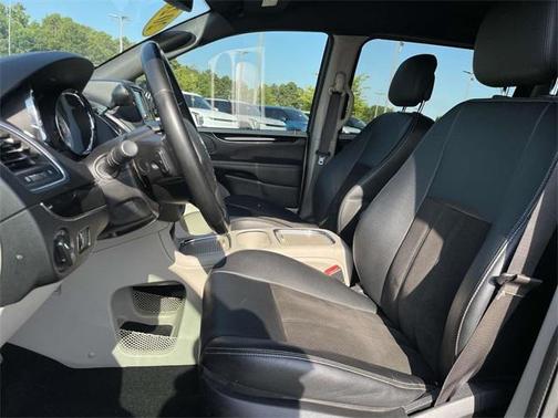 2020 Dodge Grand Caravan SXT