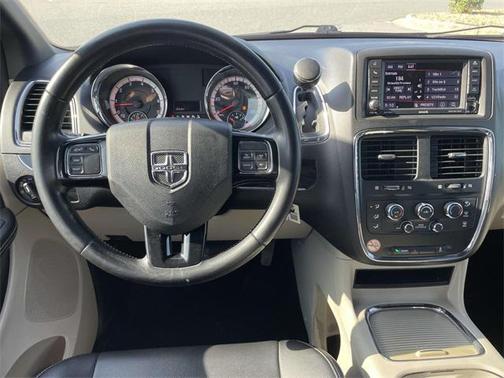 2020 Dodge Grand Caravan SXT