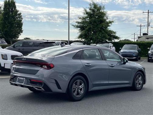 2022 Kia K5 LXS