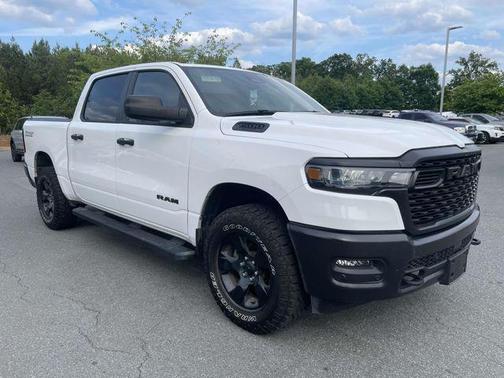 Bright White Clearcoat 2025 RAM 1500 Warlock Crew Cab 4x4 5'7' Box