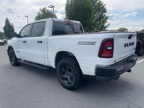 Bright White Clearcoat 2025 RAM 1500 Warlock Crew Cab 4x4 5'7' Box