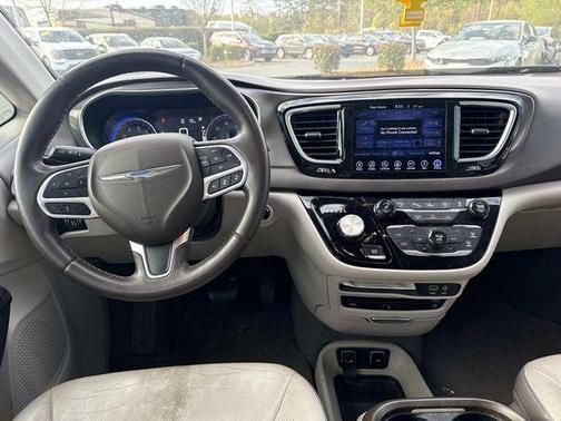 Jazz Blue Pearlcoat 2017 Chrysler Pacifica Touring-L