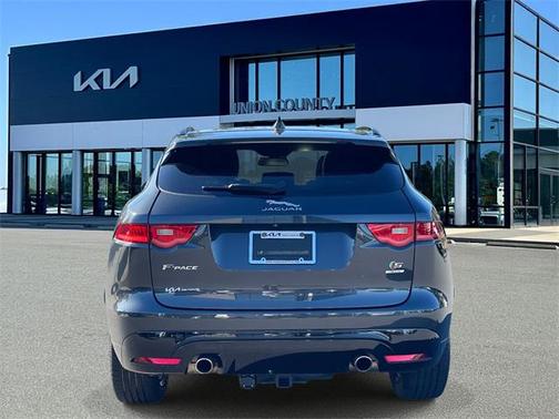 2018 Jaguar F-PACE S