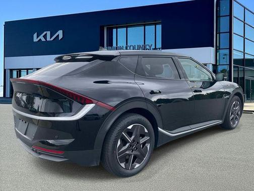Ebony Black 2025 Kia EV6 Light Long Range RWD