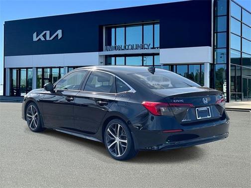 2022 Honda Civic Touring