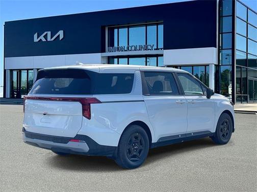 2026 Kia Carnival LX