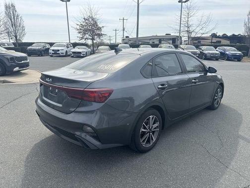 Gravity Gray 2022 Kia Forte LXS