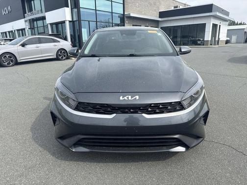 Gravity Gray 2022 Kia Forte LXS