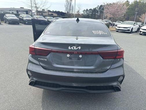 Gravity Gray 2022 Kia Forte LXS
