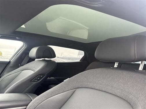 2024 Genesis GV60 Standard RWD