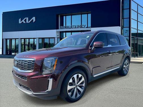 Sangria 2020 Kia Telluride S