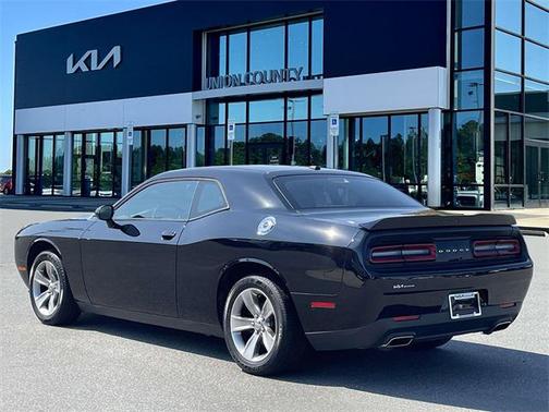 2020 Dodge Challenger SXT