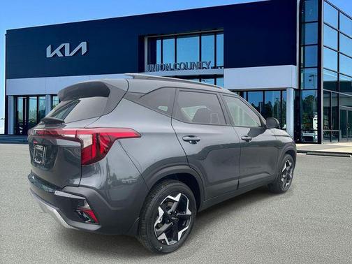 Gravity Gray 2026 Kia Seltos S