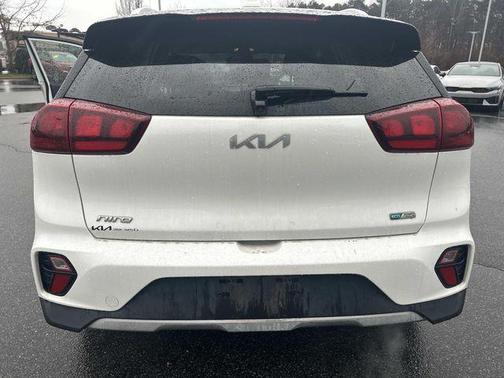 2022 Kia Niro LXS