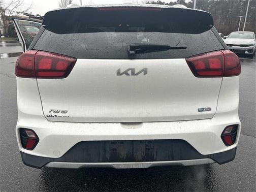 2022 Kia Niro LXS