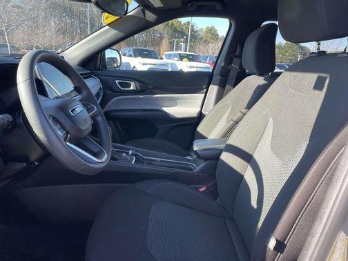 2023 Jeep Compass Sport