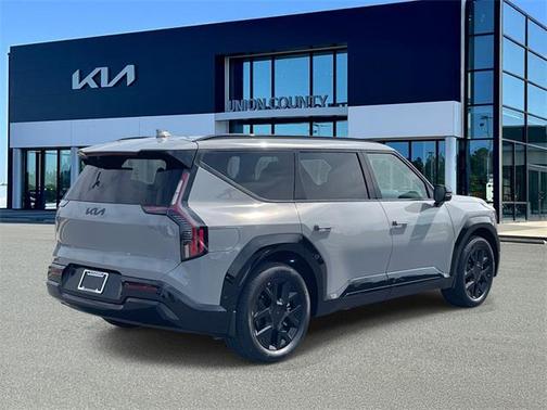 2026 Kia EV9 Land