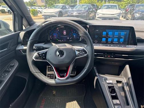 2022 Volkswagen Golf GTI 2.0T SE DSG