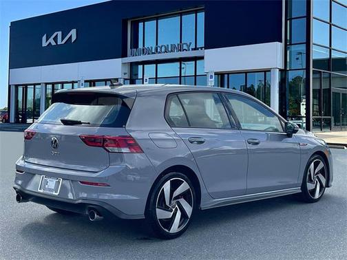 2022 Volkswagen Golf GTI 2.0T SE DSG