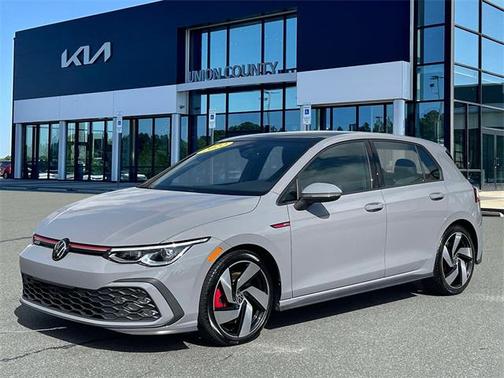 2022 Volkswagen Golf GTI 2.0T SE DSG