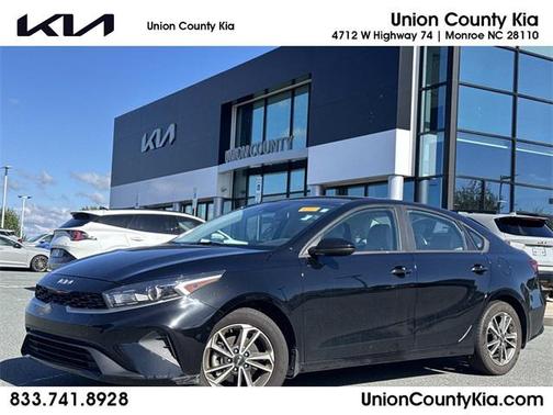 2023 Kia Forte LXS