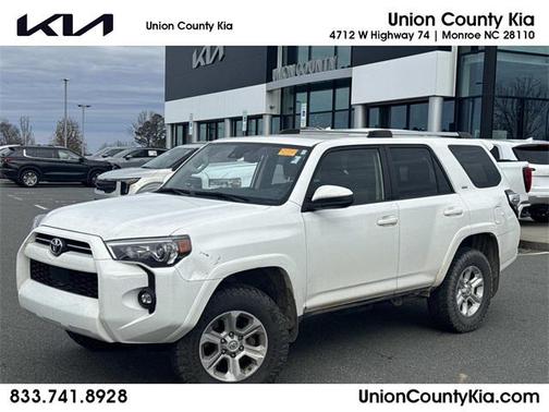 2022 Toyota 4Runner SR5
