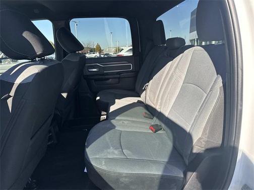 2023 RAM 2500 Big Horn Crew Cab 4x4 6'4' Box