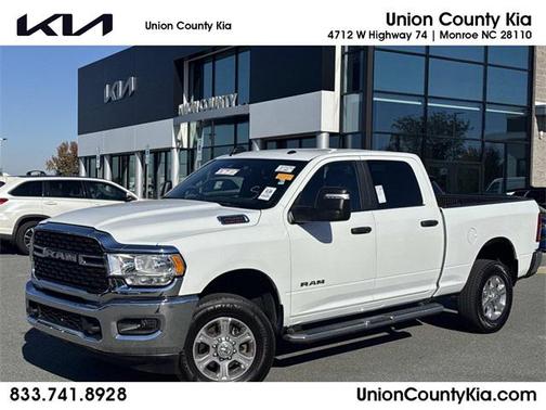 2023 RAM 2500 Big Horn Crew Cab 4x4 6'4' Box