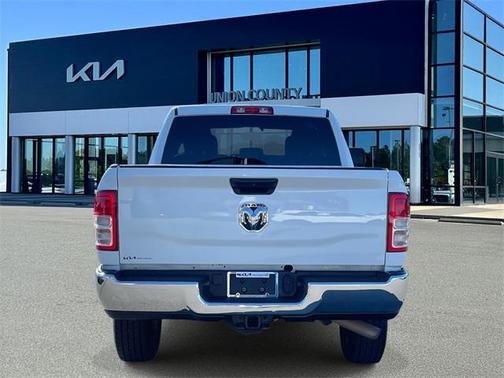 2023 RAM 2500 Big Horn Crew Cab 4x4 6'4' Box