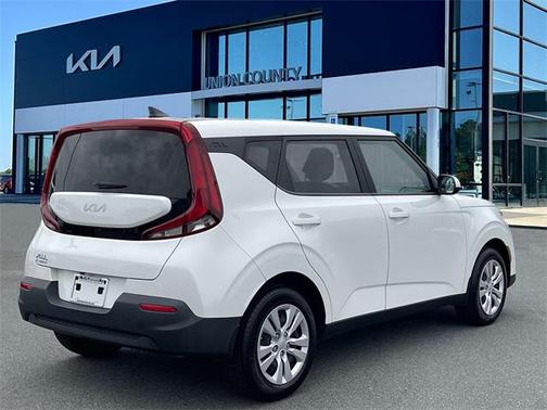 2022 Kia Soul LX