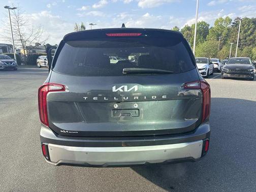 Gravity Gray 2023 Kia Telluride LX
