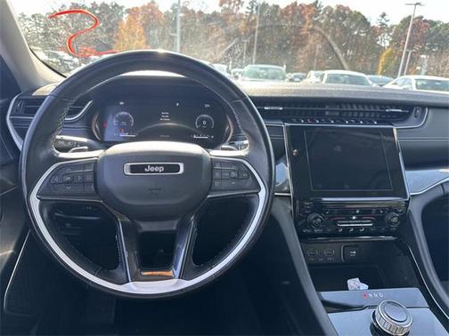 2022 Jeep Grand Cherokee L Laredo