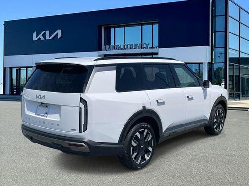 Glacial White 2027 Kia Telluride S