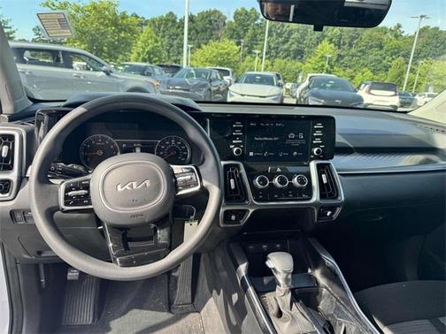 2022 Kia Sorento LX