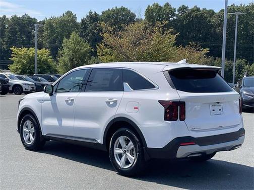 2026 Kia Sorento LX