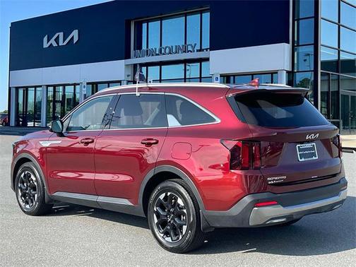 2024 Kia Sorento S