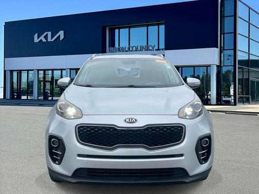 Sparkling Silver 2018 Kia Sportage EX
