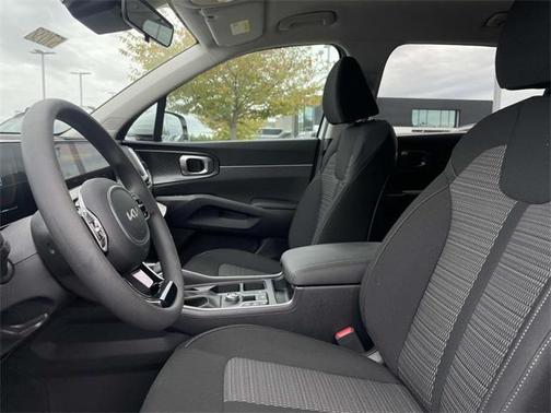2025 Kia Sorento LX