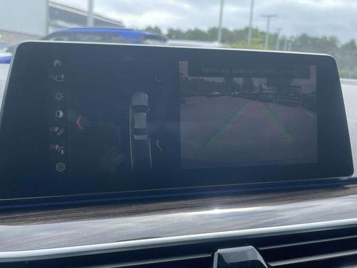 Black Sapphire Metallic 2019 BMW 530 xDrive