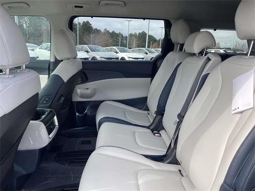 2026 Kia Carnival Hybrid EX