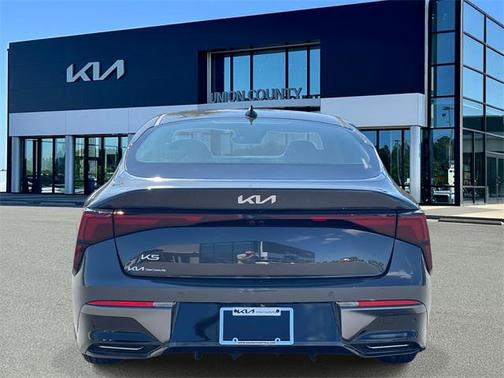 2026 Kia K5 LXS