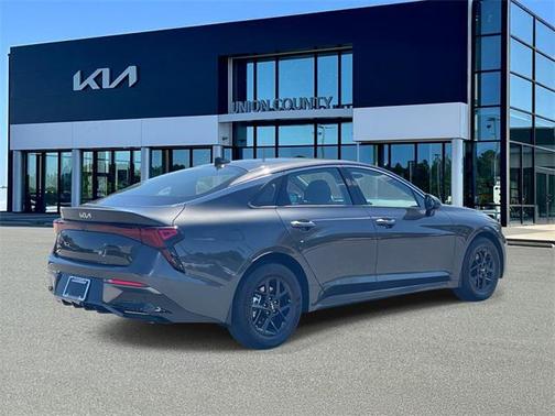 2026 Kia K5 LXS